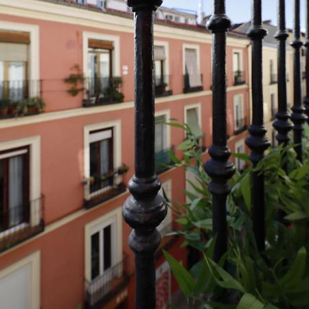 Apartamento Reina Sofia Boutique II Madrid Exterior foto